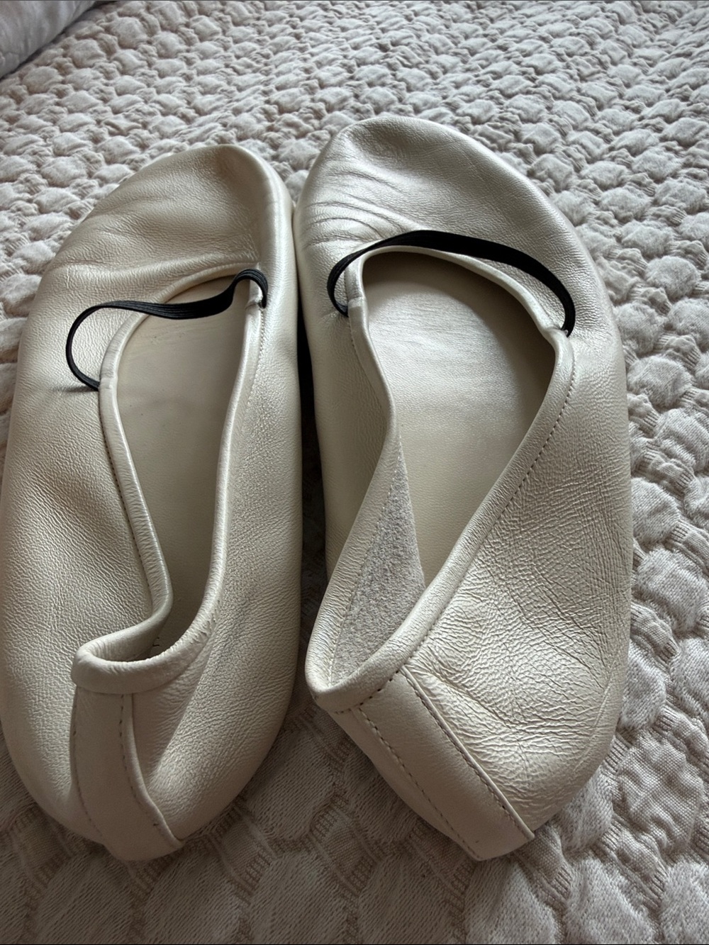 THE ROW / ivory & cream leather elastic strap ballet flats / 38 - Picture 2 of 9